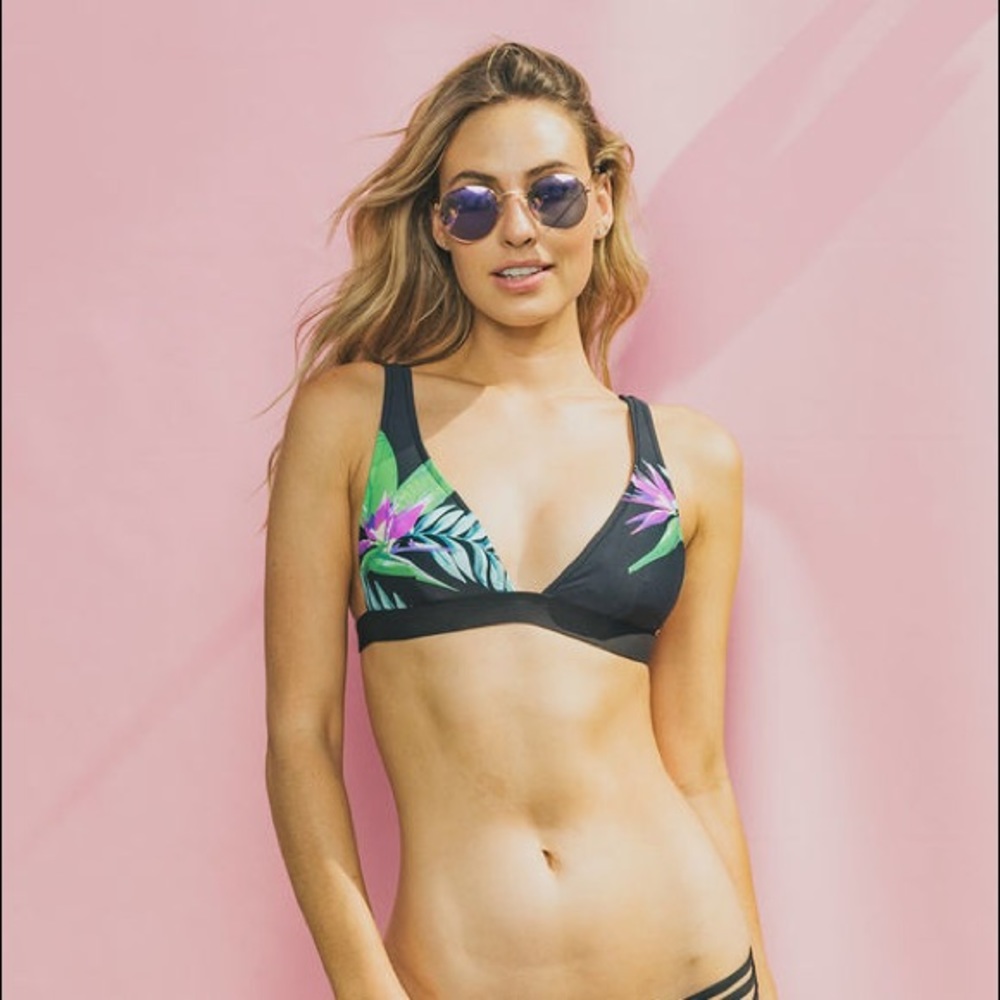 🌿RIP CURL🌿 - Picture 2 of 8